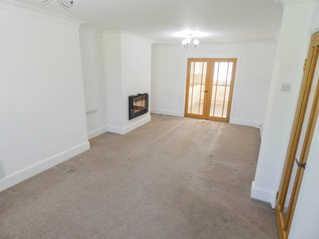 Living Dining Room