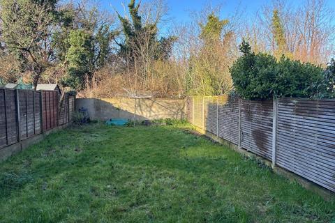 2 bedroom maisonette to rent, Howson Road, Brockley, London, SE4