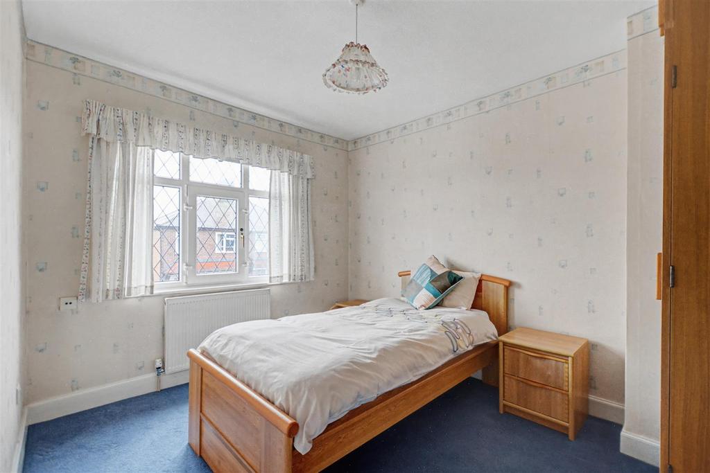 Bedroom 2 1.jpeg