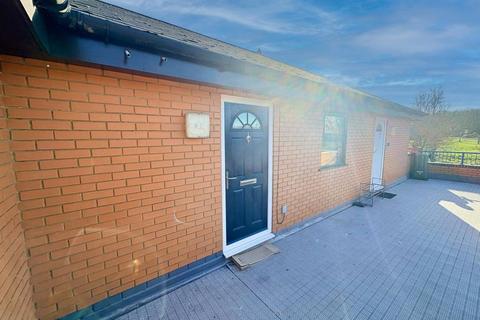 2 bedroom apartment to rent, Winfold Lane, Emerson Valley
