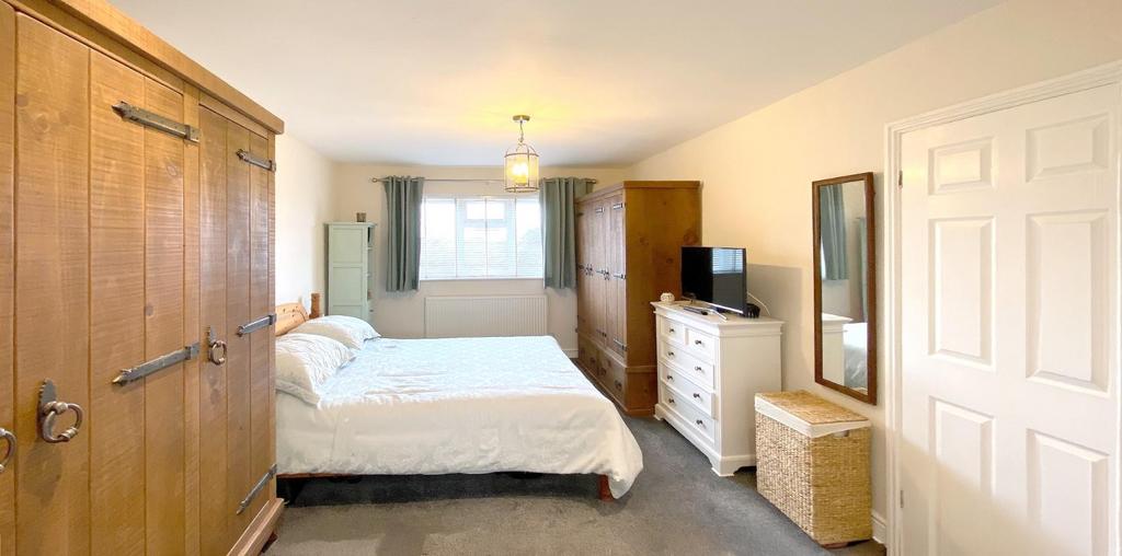 14 bedroom one.jpg