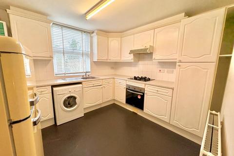 2 bedroom maisonette to rent, Howson Road, Brockley, London, SE4