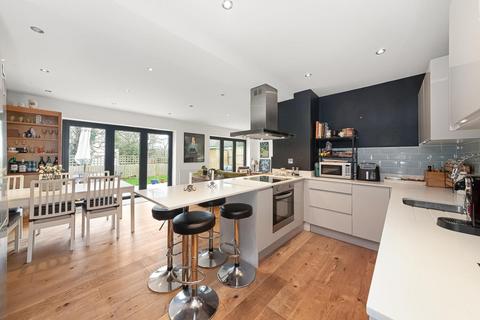 3 bedroom flat for sale, Hamlet Road, Crystal Palace, London, SE19
