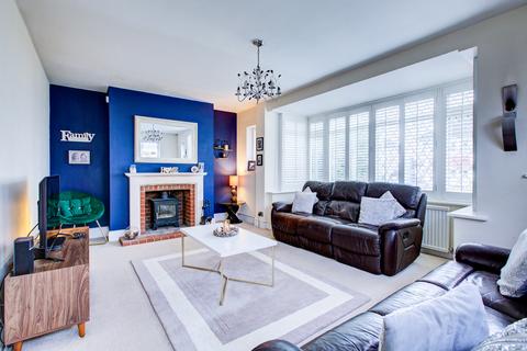 undefined, Cottesmore Gardens, Leigh-on-sea, SS9