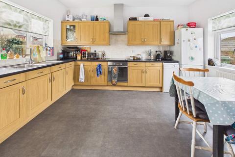 3 bedroom semi-detached house for sale, Kyle Crescent, Cardiff. CF14
