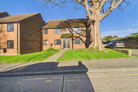 2 bedroom apartment to rent, Bell Lane, Buckinghamshire HP27