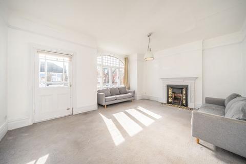 2 bedroom maisonette to rent, Stanthorpe Road, London SW16