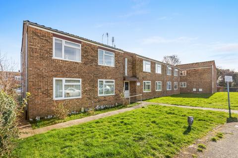 1 bedroom flat for sale, Orchard Close, Aylesbury HP22
