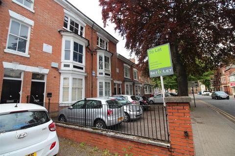 1 bedroom house to rent, Evington Road, Off London Road, Leicester