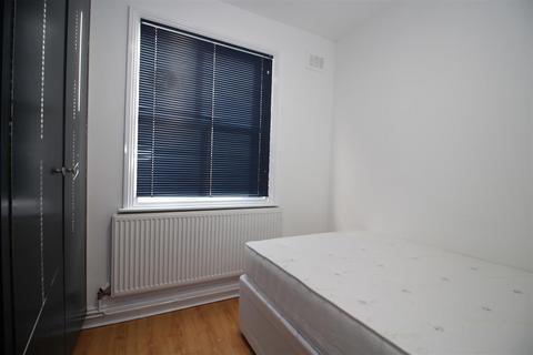 1 bedroom house to rent, Evington Road, Off London Road, Leicester