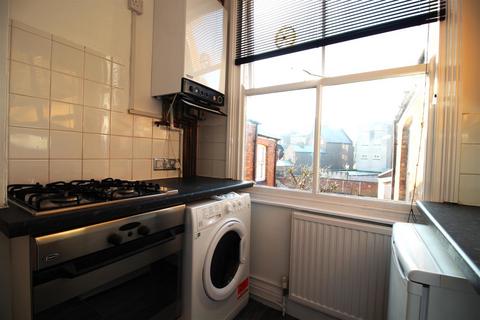 1 bedroom house to rent, Evington Road, Off London Road, Leicester