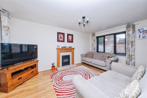 3 bedroom detached house for sale, Broadway Avenue, Giffard Park, Milton Keynes