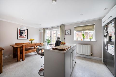 3 bedroom semi-detached house for sale, Ames Way, Kings Hill, West Malling