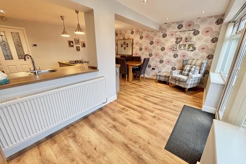 3 bedroom semi-detached house for sale, Catforth Avenue, Blackpool FY4