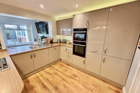3 bedroom semi-detached house for sale, Catforth Avenue, Blackpool FY4