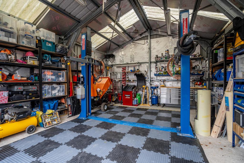Garage