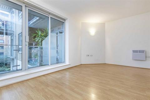 1 bedroom flat to rent, Narrow Street, London E14