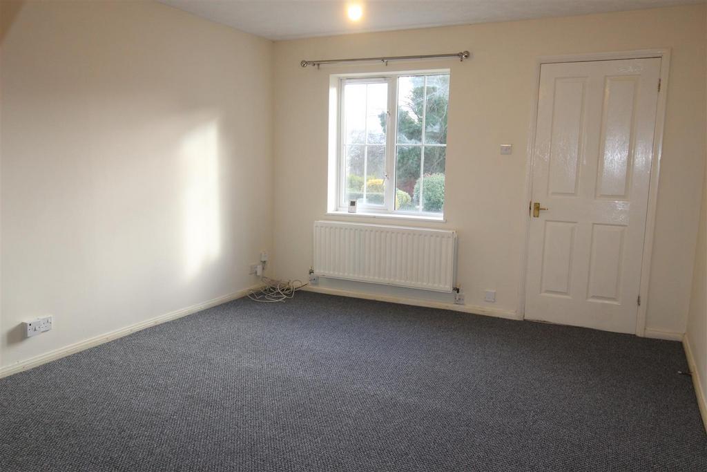 Sitting room 1.JPG