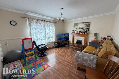 undefined, Almond Road, Gorleston