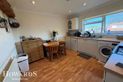 undefined, Almond Road, Gorleston