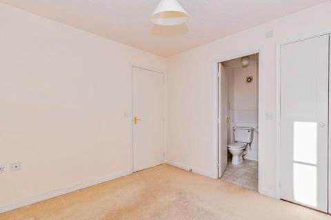 3 bedroom semi-detached house to rent, Lord Grandison Way, Banbury