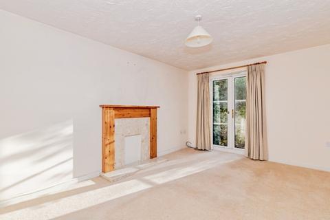 3 bedroom semi-detached house to rent, Lord Grandison Way, Banbury