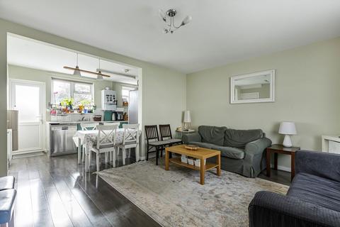 undefined, Rosebery Road, Kingston Upon Thames KT1