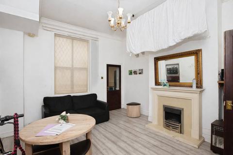 4 bedroom terraced house for sale, Woodlea Road, Rossendale BB4