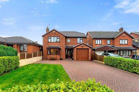 4 bedroom detached house for sale, Wellfield, Widnes WA8