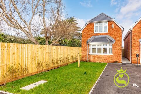 2 bedroom detached house for sale, Cynthia Road, Poole BH12