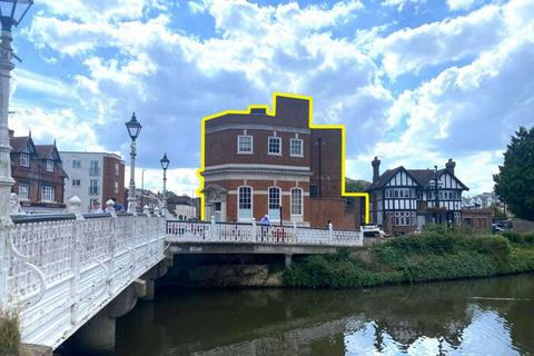 Property for sale, High Street, Tonbridge, TN9