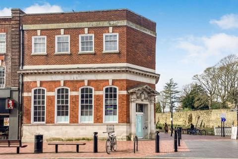 Property for sale, High Street, Tonbridge, TN9