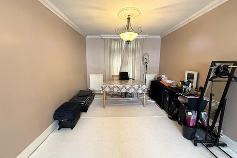 3 bedroom semi-detached house for sale, Manor Road, Harrow, HA1