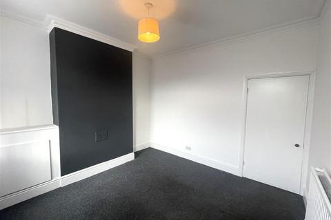 2 bedroom house to rent, Cornelious Street, Stoke-On-Trent ST3