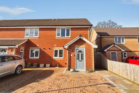 3 bedroom semi-detached house for sale, Alvington Manor View, Newport, Isle of Wight