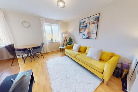 2 bedroom apartment for sale, Angora Drive, Salford
