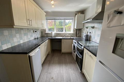 3 bedroom end of terrace house to rent, Fuller Street, Hendon, London