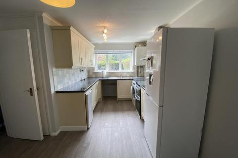 3 bedroom end of terrace house to rent, Fuller Street, Hendon, London