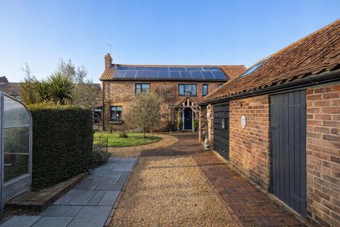 3 bedroom detached house for sale, Sefton Avenue, York