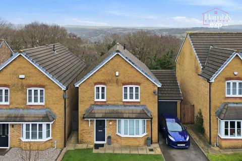 4 bedroom detached house for sale, Clos Coed Bach, Blackwood NP12