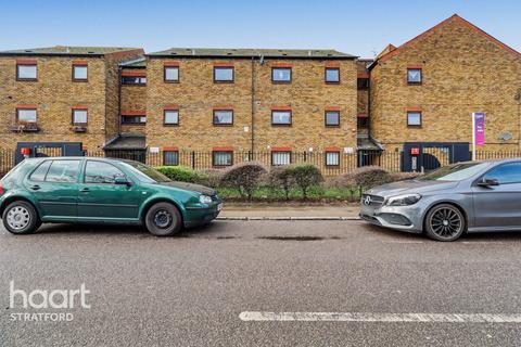 1 bedroom flat for sale, Sprowston Road, London