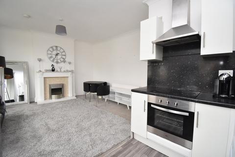 2 bedroom apartment for sale, Eglinton Hill, Shooters Hill