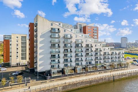 Meadowside Quay Walk, Flat 9/1, Penthouse, Glasgow Harbour, Glasgow, G11 6AX