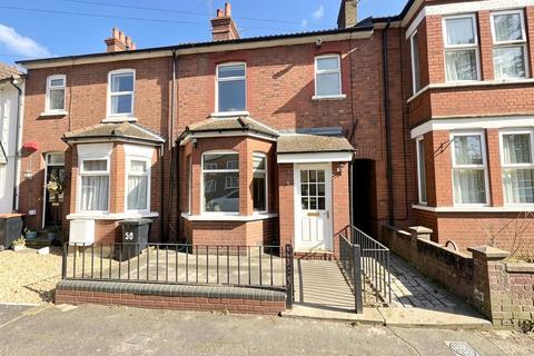 3 bedroom terraced house to rent, Chiltern Road, Dunstable, LU6 1ER