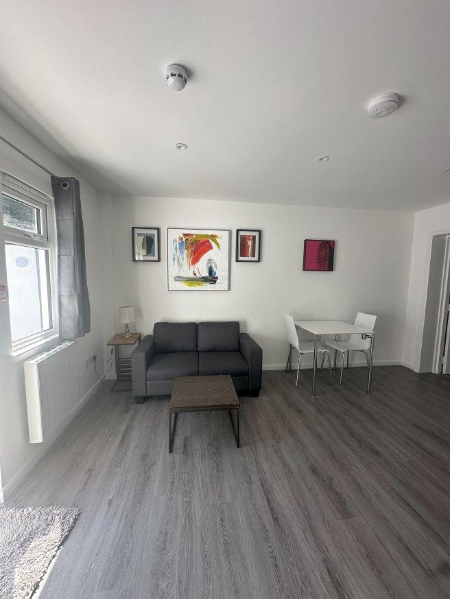 Anson-road-nw2-3uu-1049409