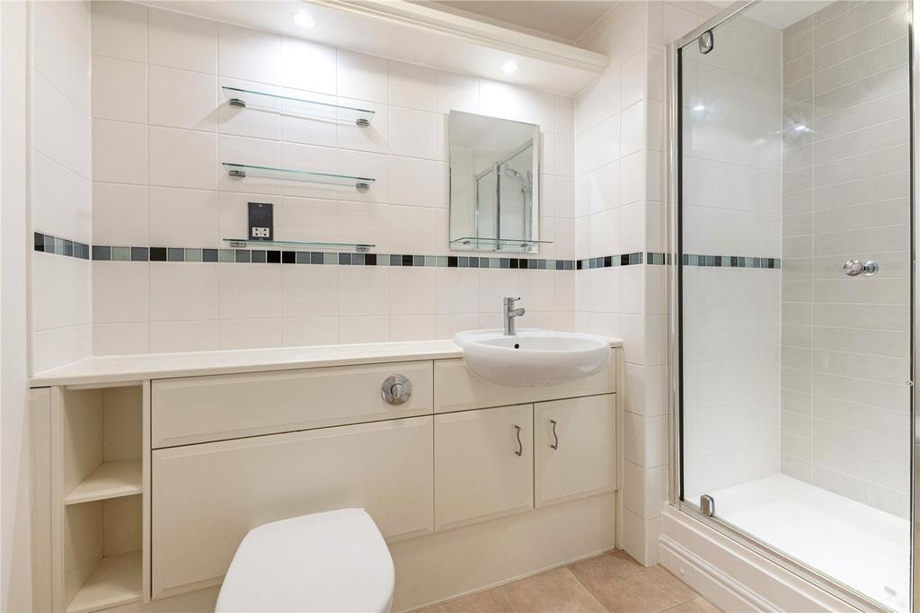 En Suite Shower