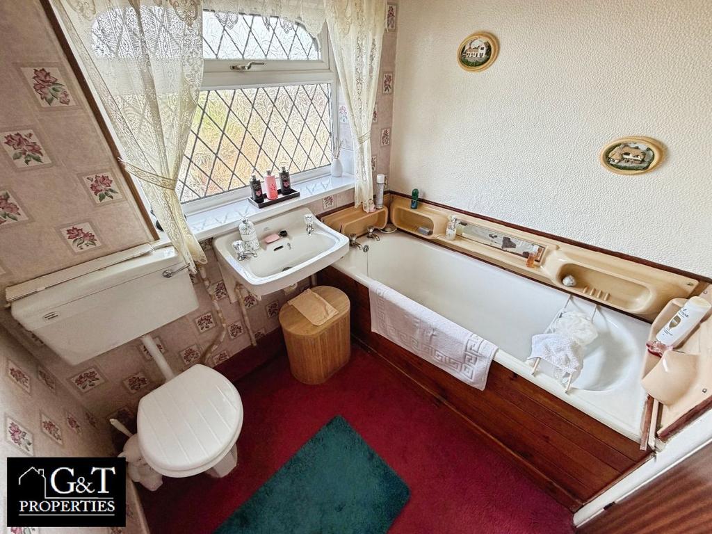 Family bathroom