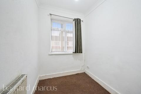 3 bedroom terraced house for sale, Seely Road, London
