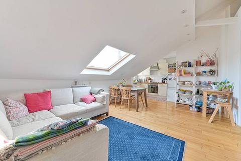2 bedroom flat to rent, Brailsford Road, Tulse Hill, London, SW2