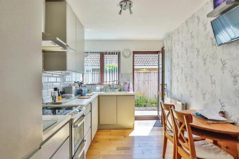 2 bedroom bungalow for sale, Sorrell Way, Christchurch BH23